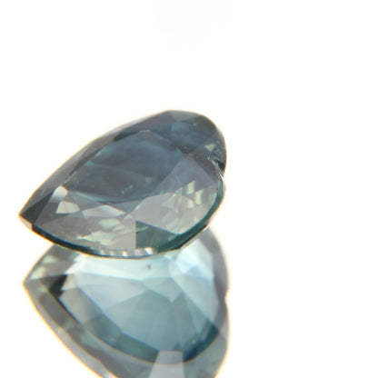 zweifarbiger Saphir 1.04 ct