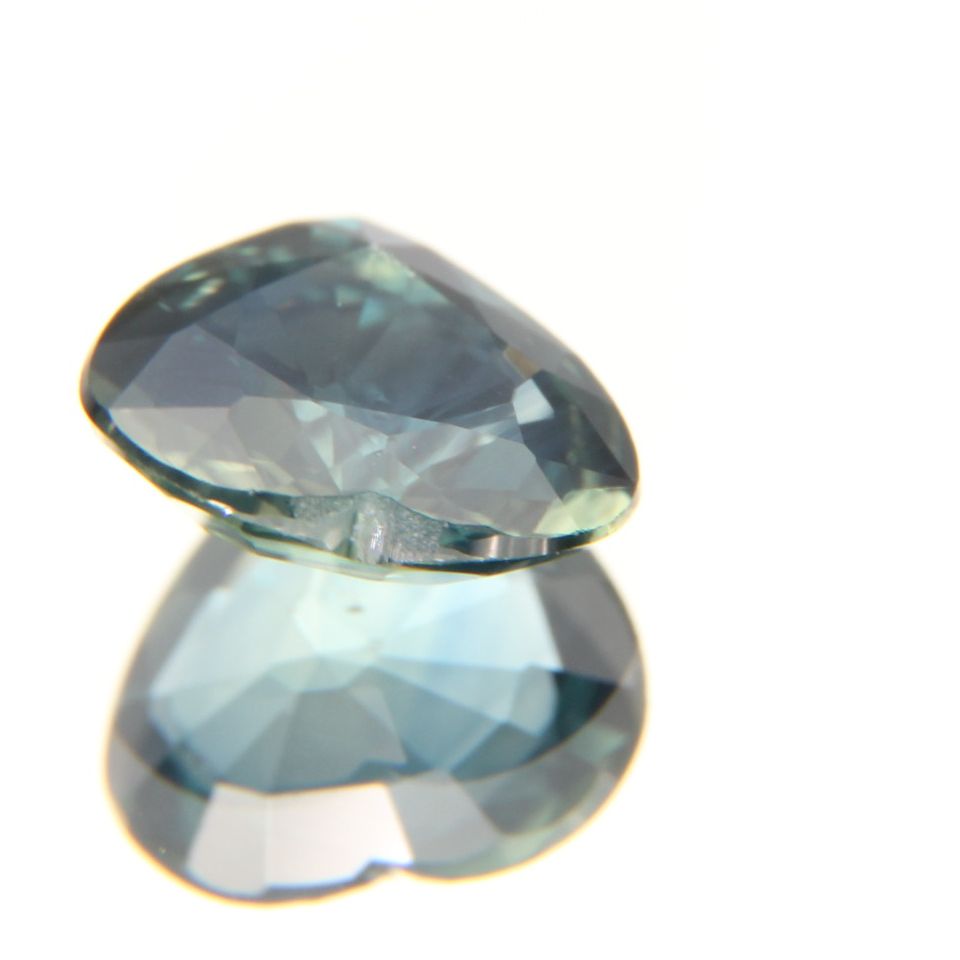zweifarbiger Saphir 1.04 ct