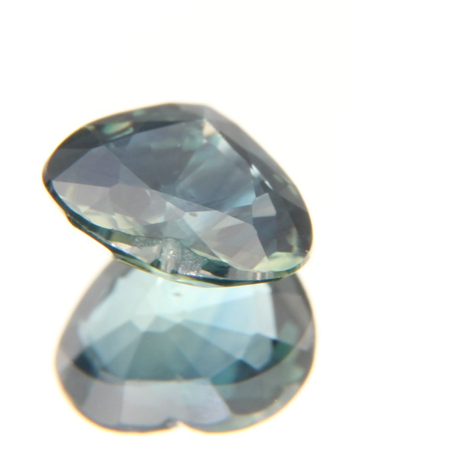 zweifarbiger Saphir 1.04 ct