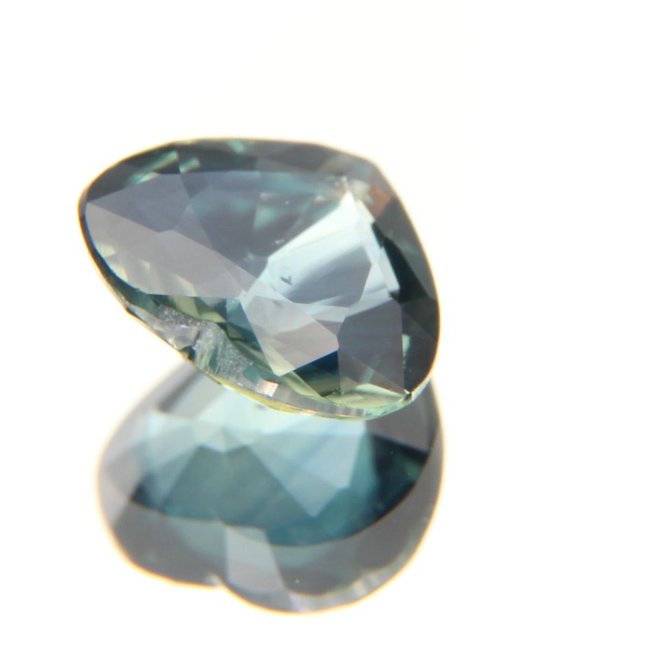 zweifarbiger Saphir 1.04 ct