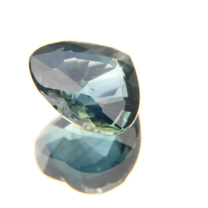 zweifarbiger Saphir 1.04 ct
