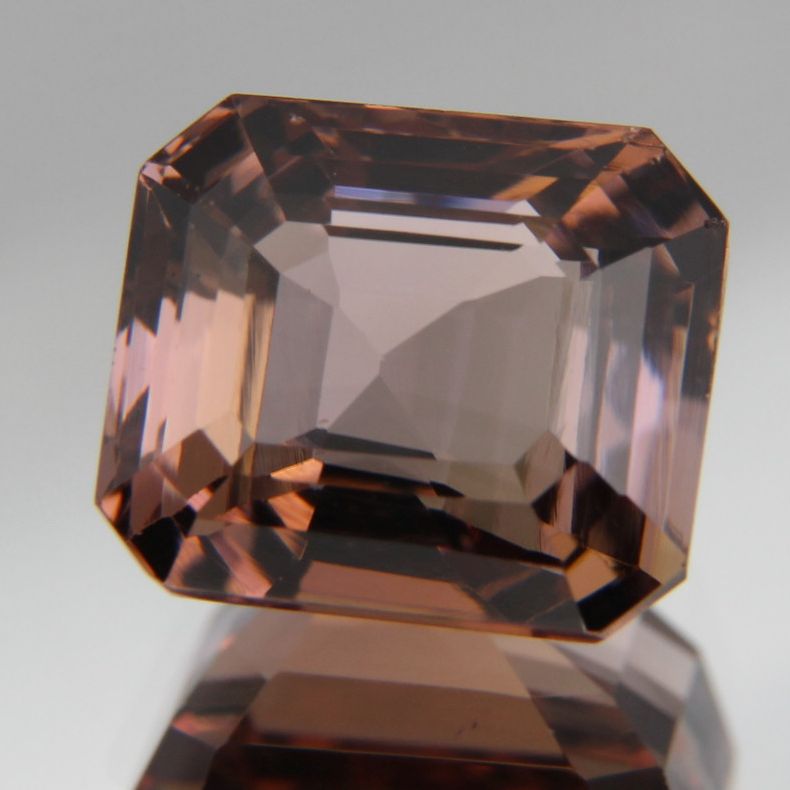 Zoisite 4.38 ct