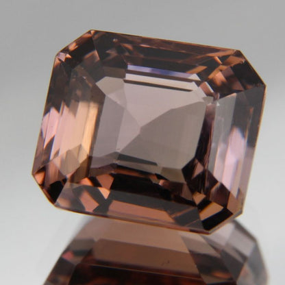 Zoisite 4.38 ct