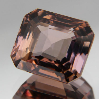 Zoisite 4.38 ct