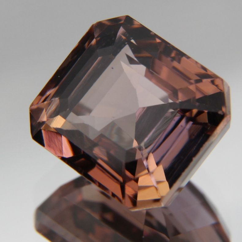 Zoisite 4.38 ct