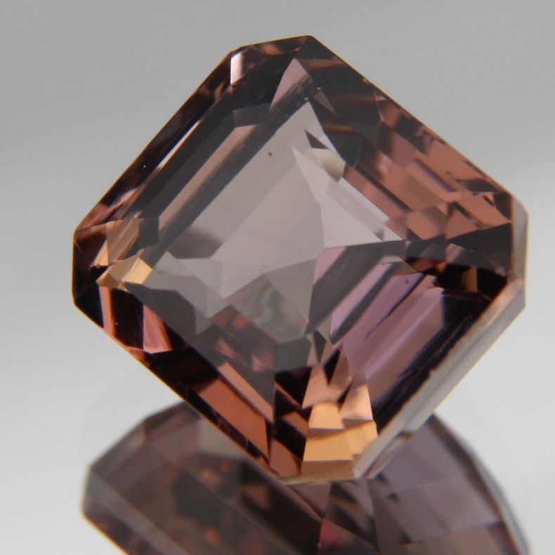Zoisite 4.38 ct