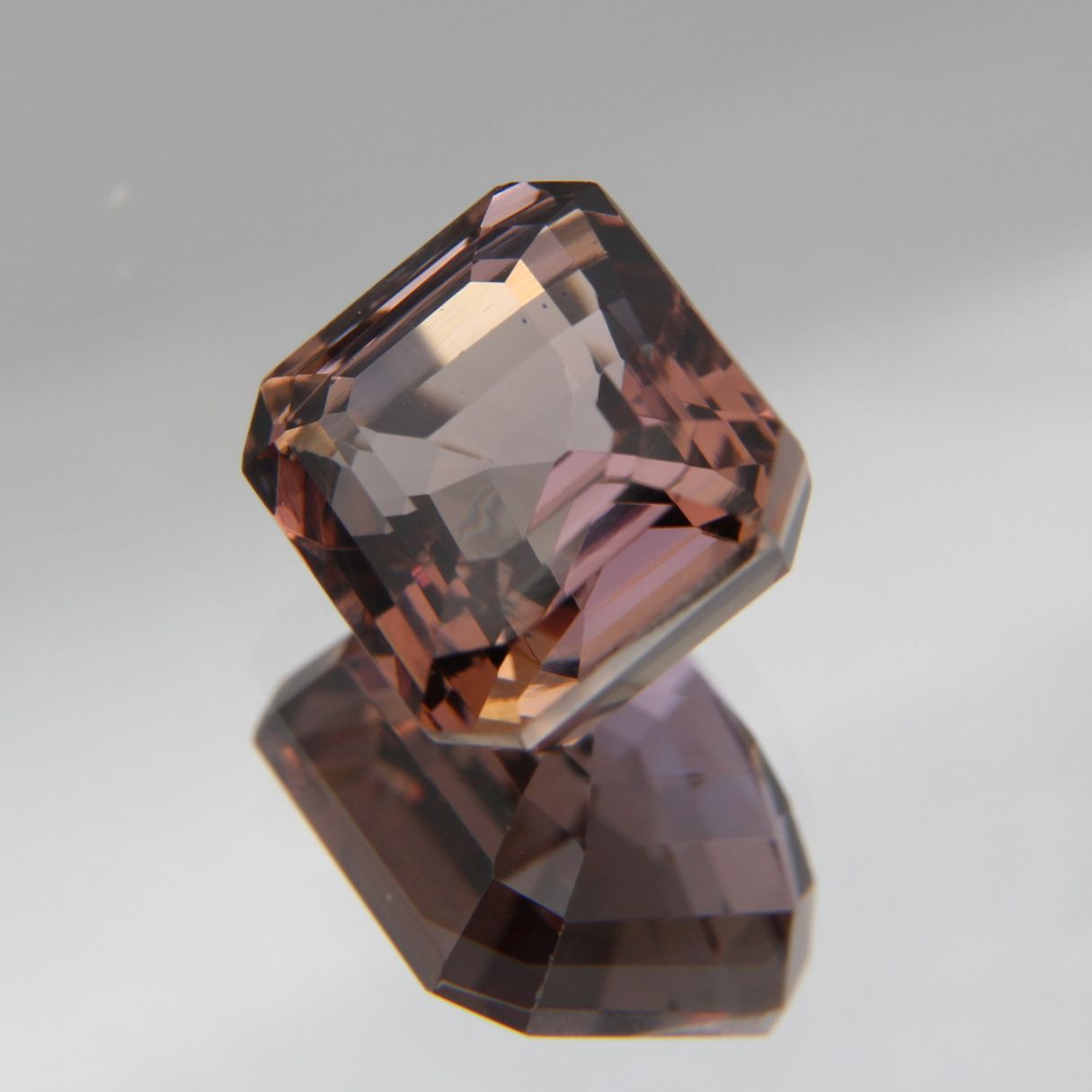 Zoisite 4.38 ct