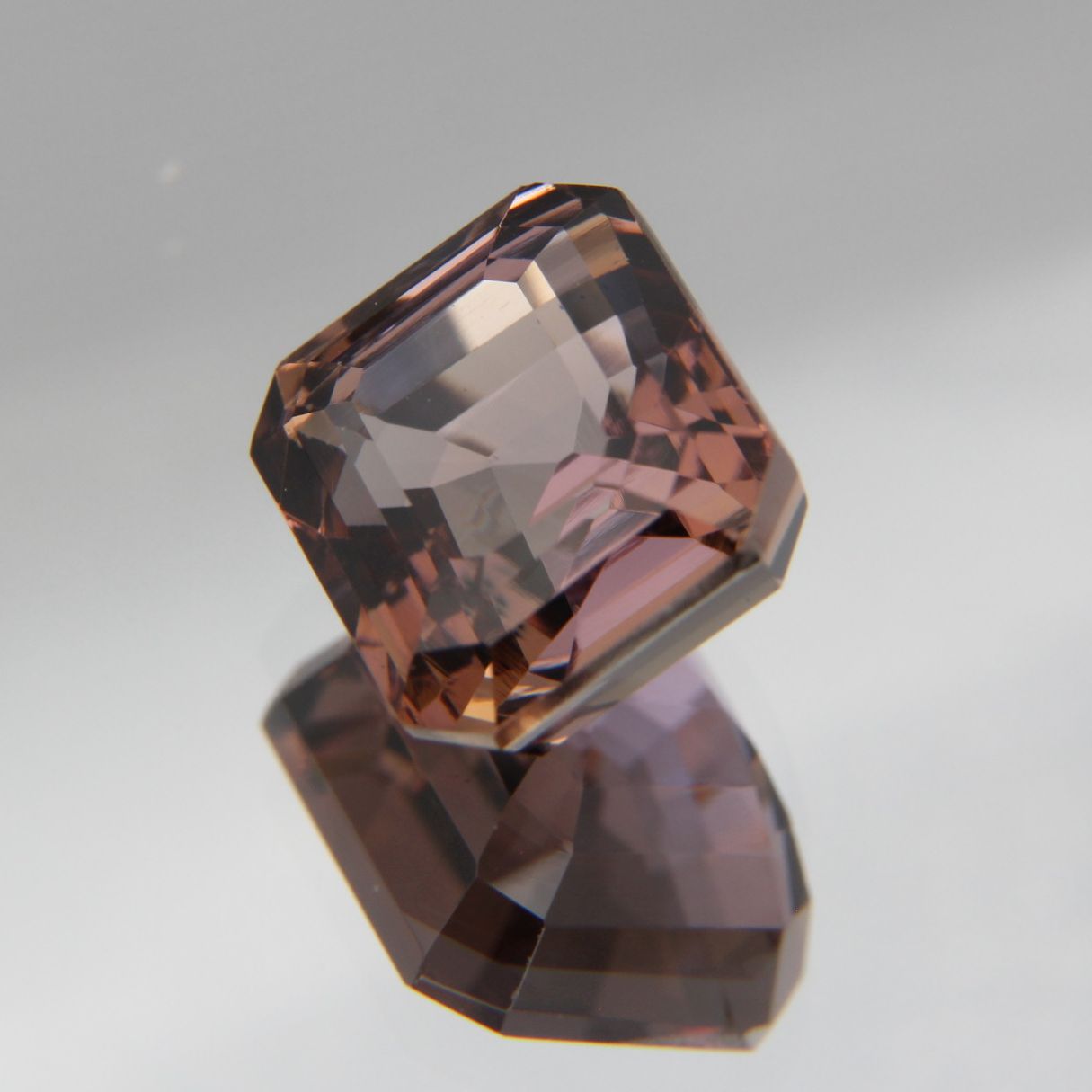 Zoisite 4.38 ct