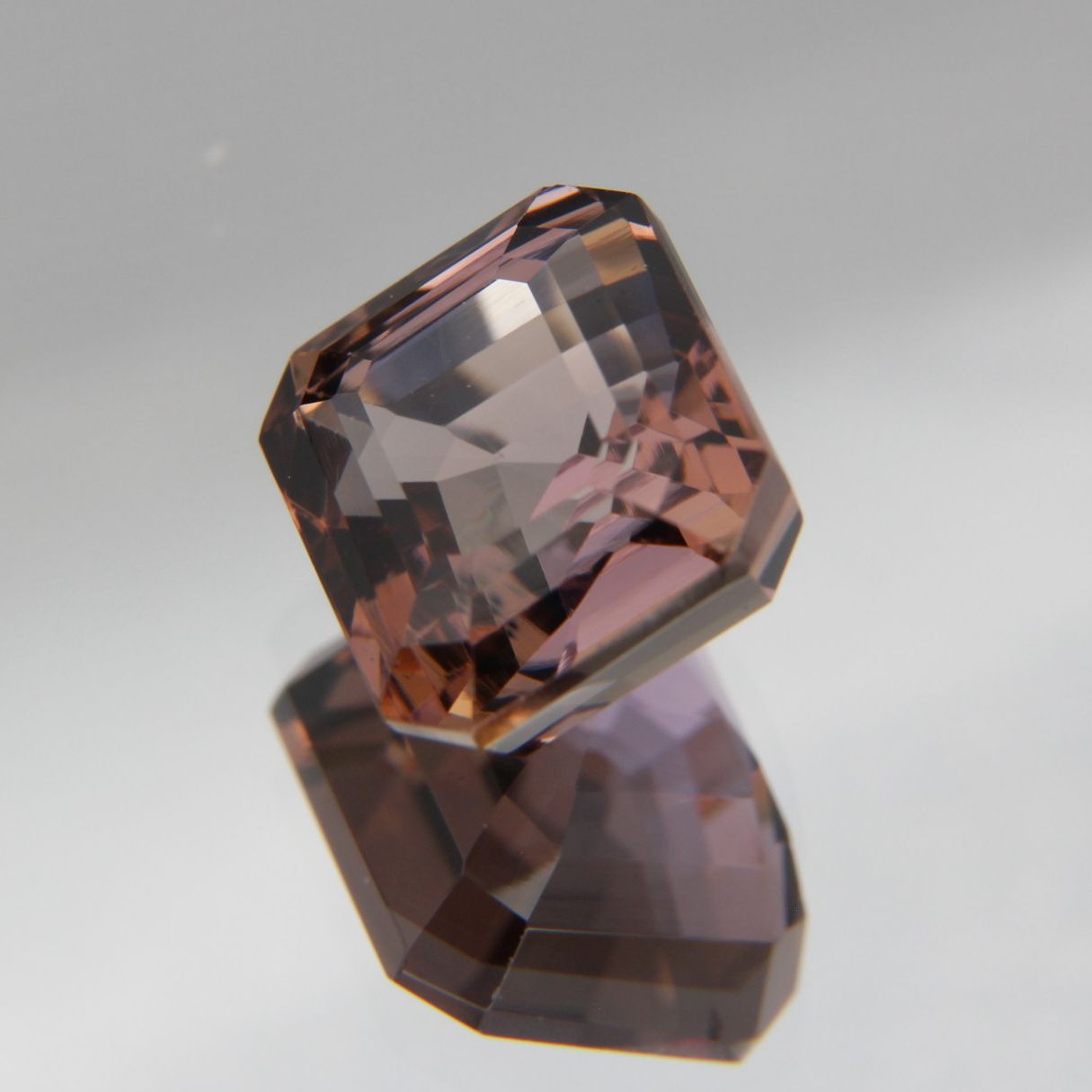 Zoisite 4.38 ct