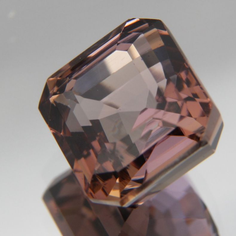 Zoisite 4.38 ct