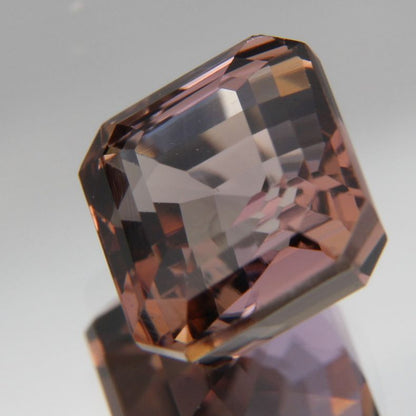 Zoisite 4.38 ct