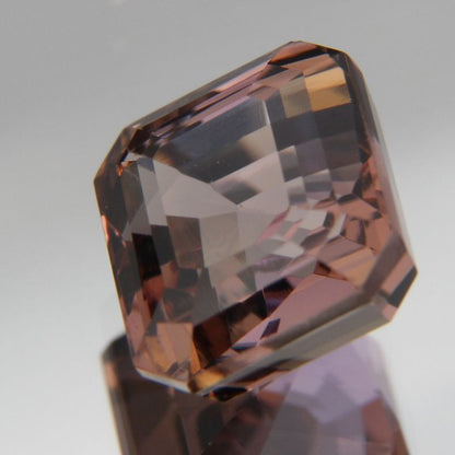 Zoisite 4.38 ct