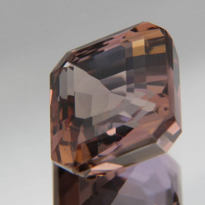 Zoisite 4.38 ct