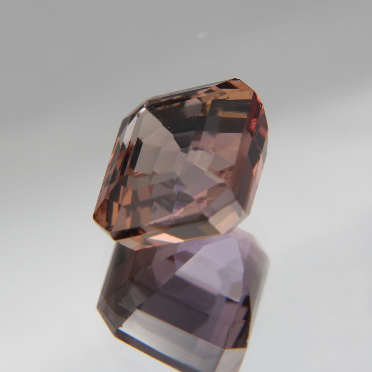 Zoisite 4.38 ct
