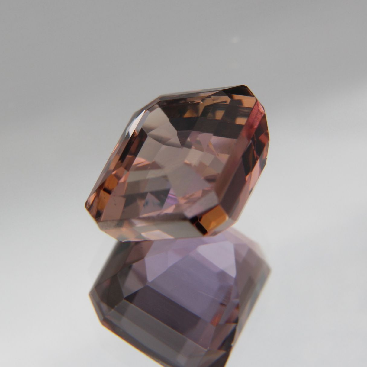 Zoisite 4.38 ct