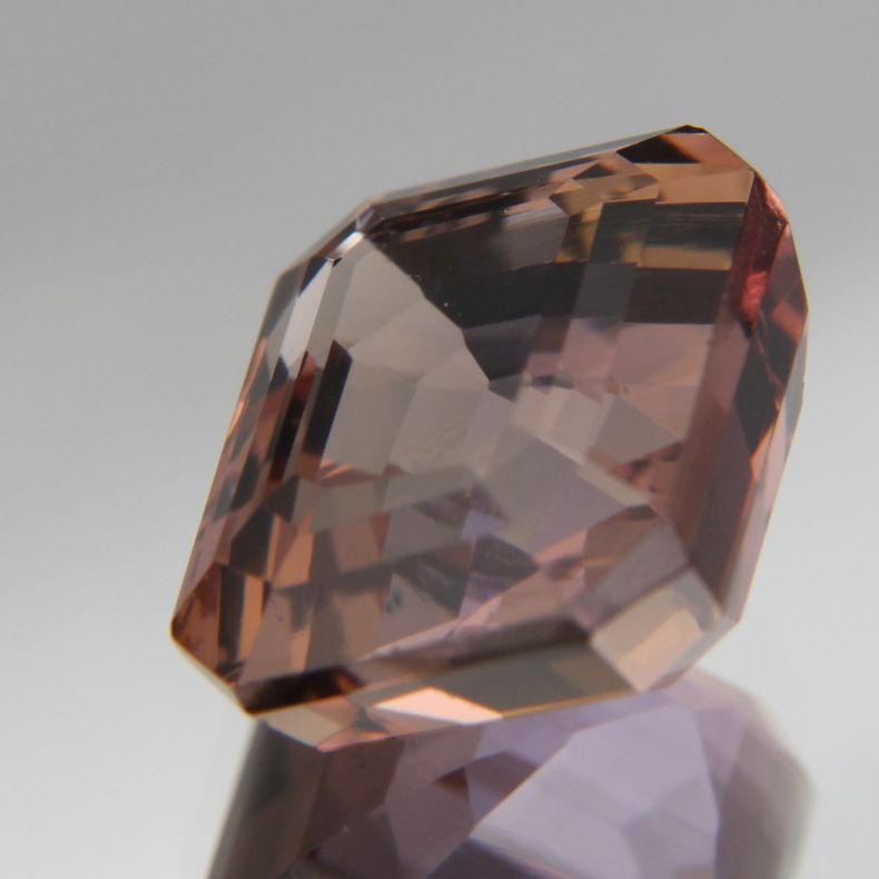 Zoisite 4.38 ct