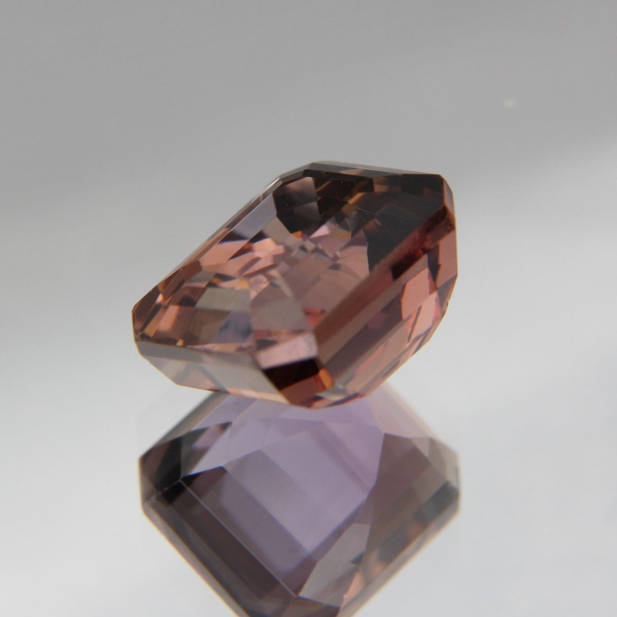 Zoisite 4.38 ct