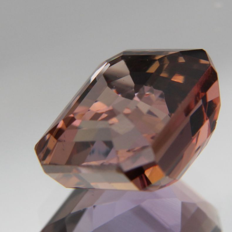 Zoisite 4.38 ct