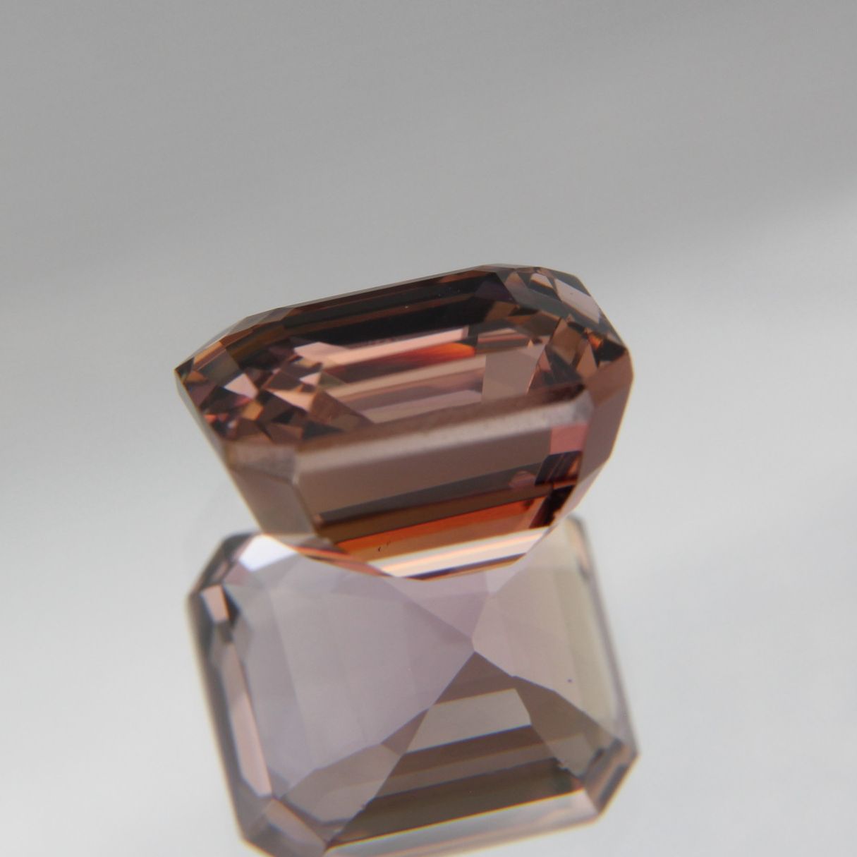 Zoisite 4.38 ct
