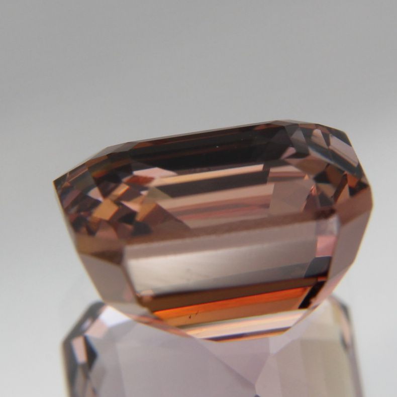 Zoisite 4.38 ct
