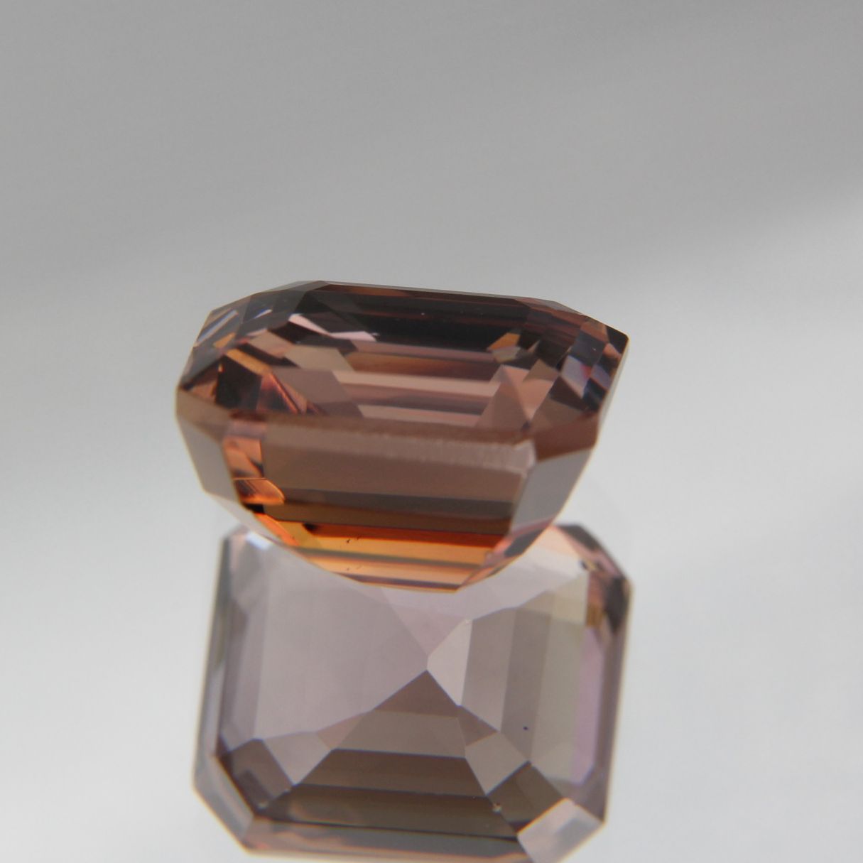 Zoisite 4.38 ct