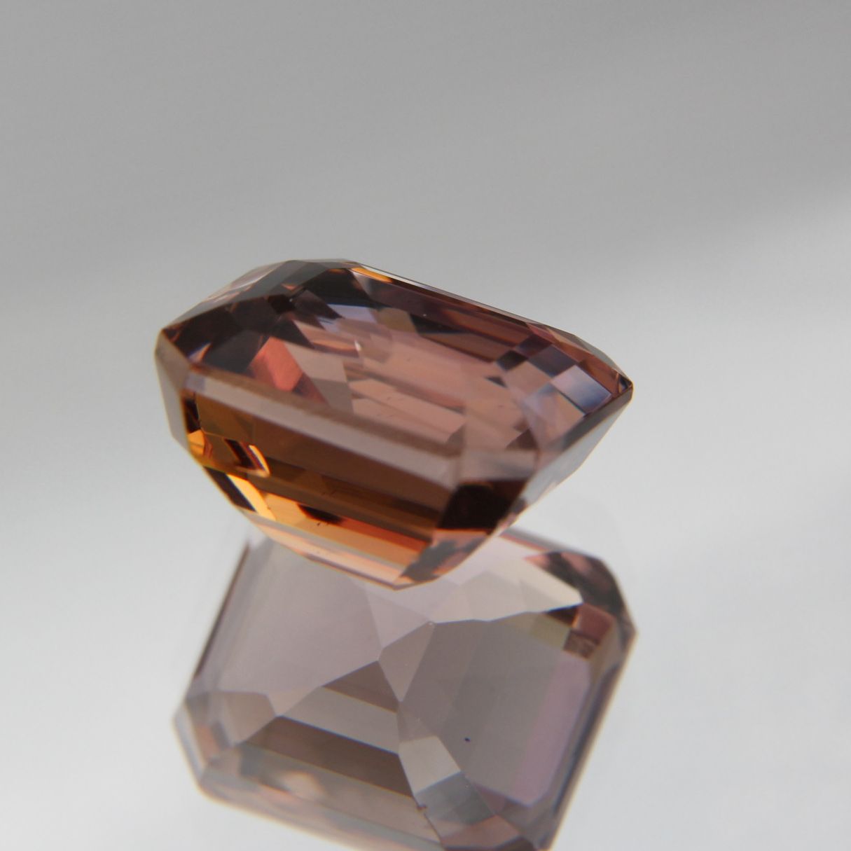 Zoisite 4.38 ct