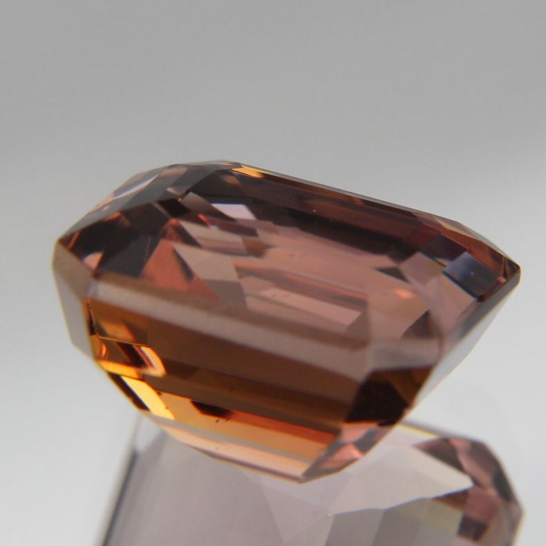 Zoisite 4.38 ct