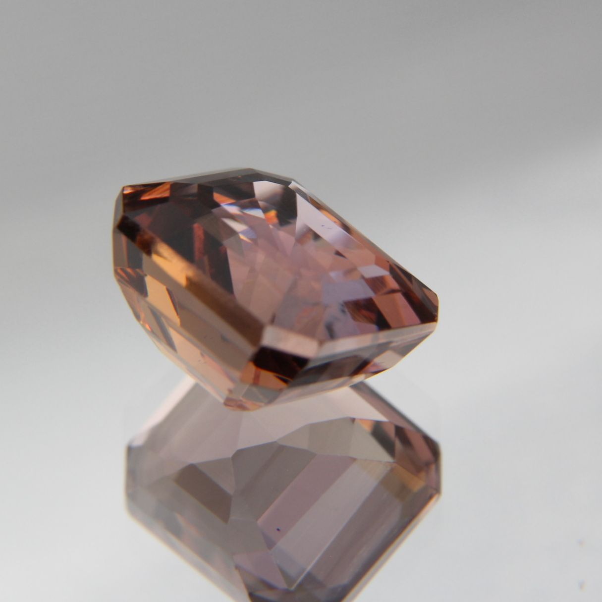 Zoisite 4.38 ct