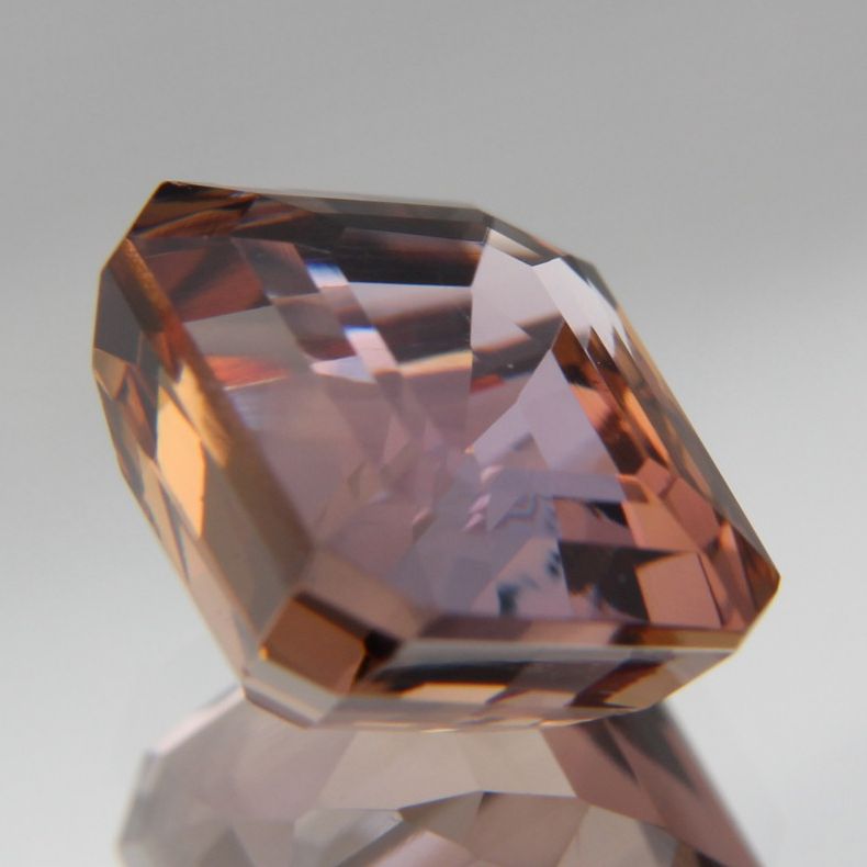 Zoisite 4.38 ct