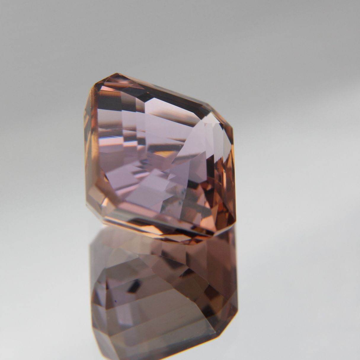 Zoisite 4.38 ct