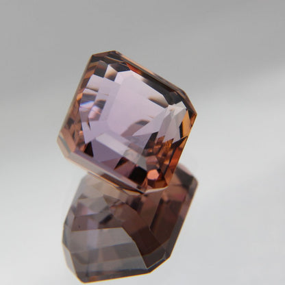 Zoisite 4.38 ct