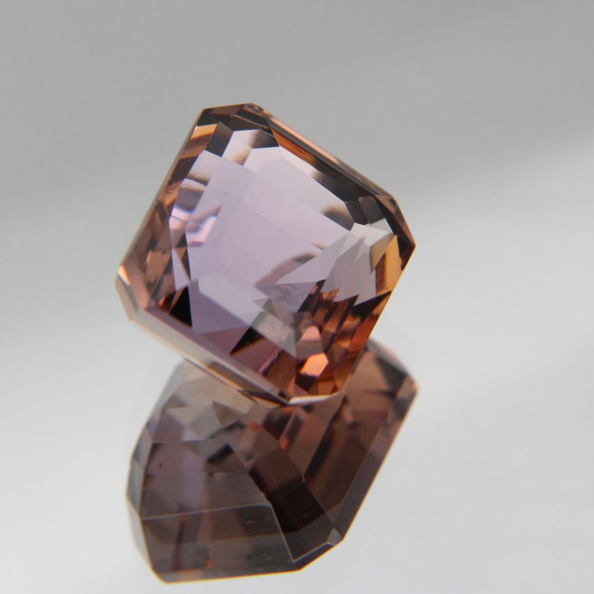 Zoisite 4.38 ct