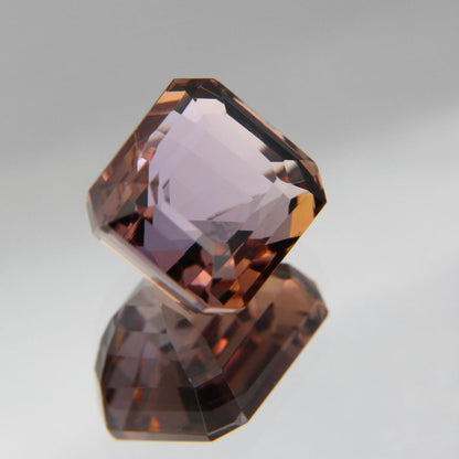 Zoisite 4.38 ct