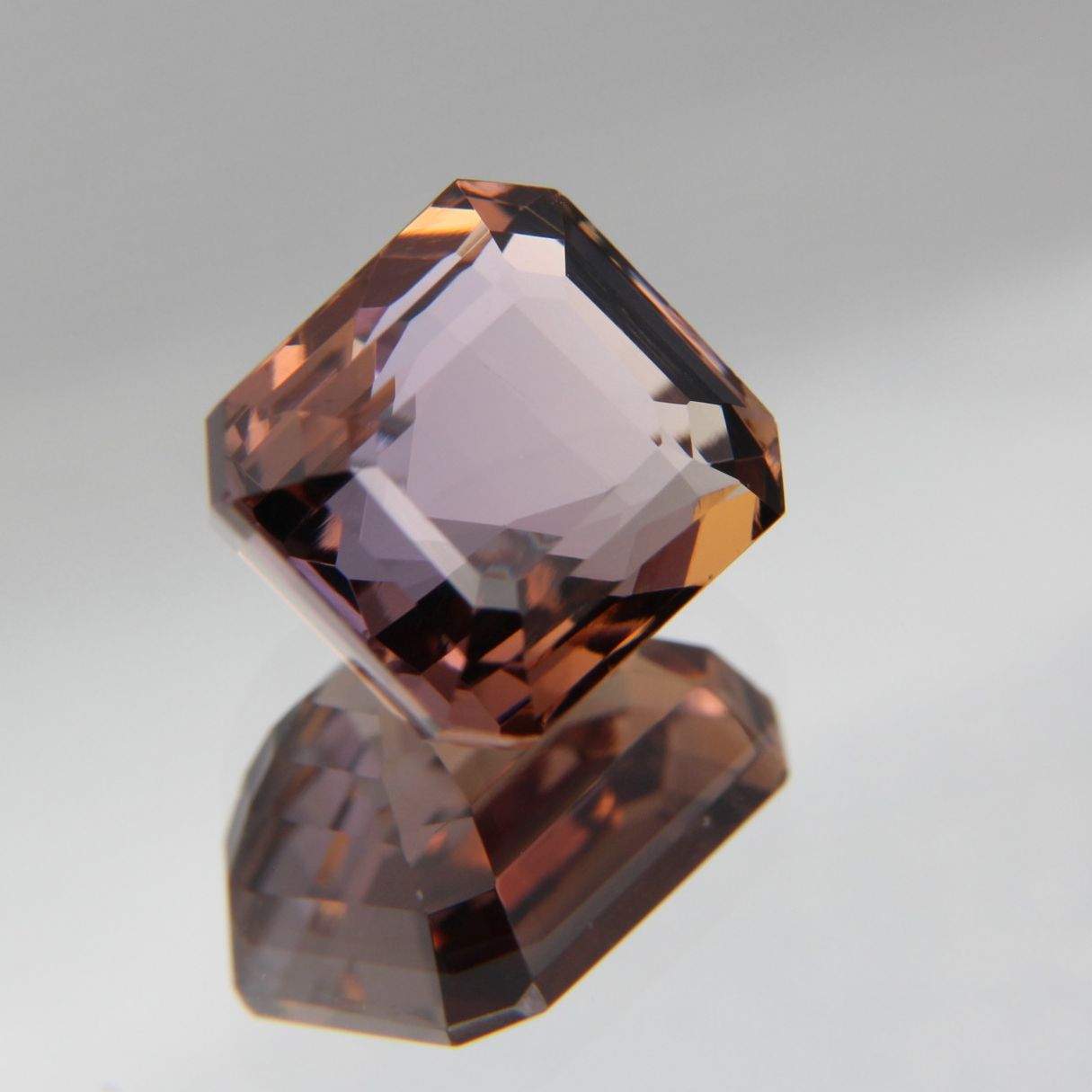 Zoisite 4.38 ct