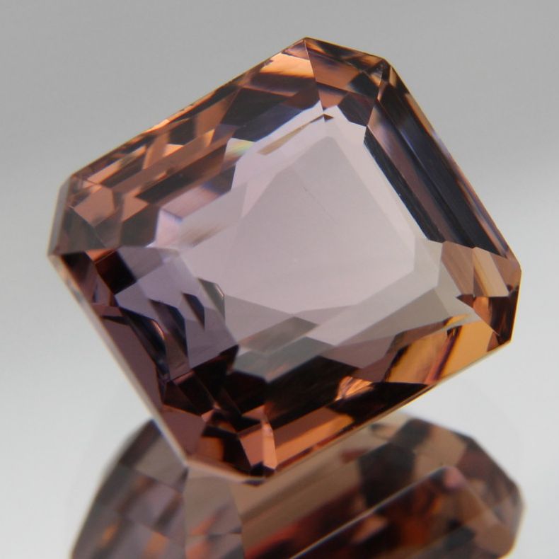 Zoisite 4.38 ct