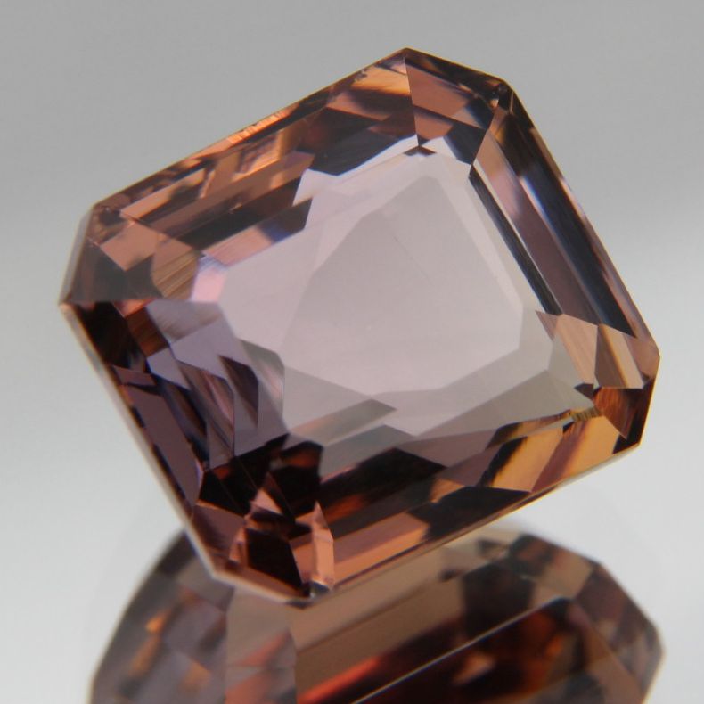 Zoisite 4.38 ct