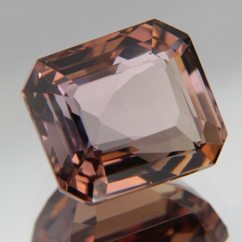 Zoisite 4.38 ct