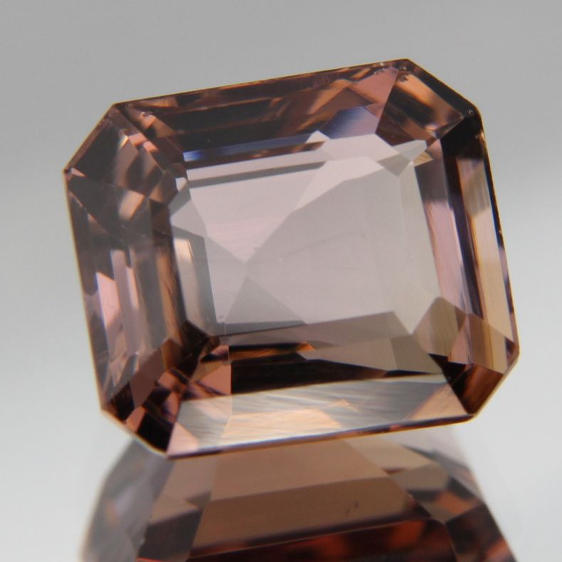 Zoisite 4.38 ct