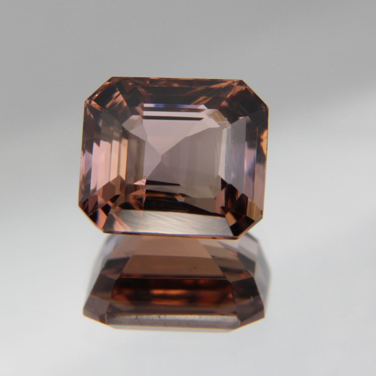 Zoisite 4.38 ct